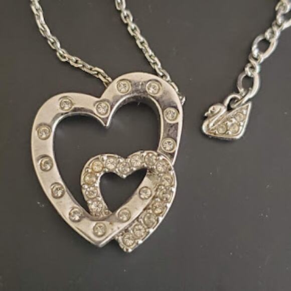 Swarovski Interlocked‎ Hearts Necklace Clear Crystals #5022442 Rhodium Plated - Picture 3 of 5